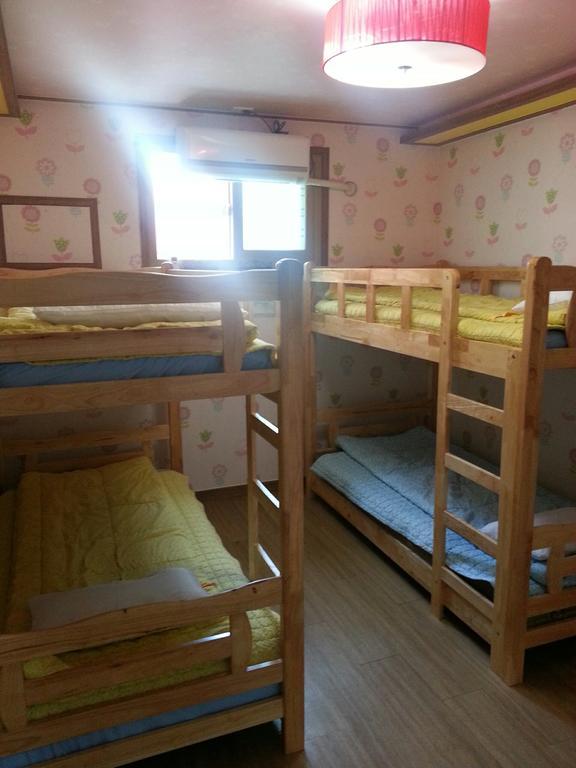 Gyeongju Friend Guesthouse Room photo